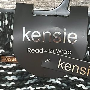 KENSIE MARBLE HAT & SCARF READY WITH GIFT BOX NWT BOUTIQUE